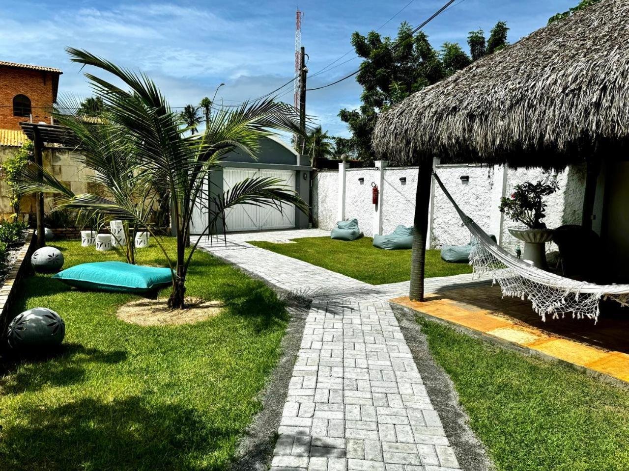 Отель Pousada Coconut Кумбуко Экстерьер фото