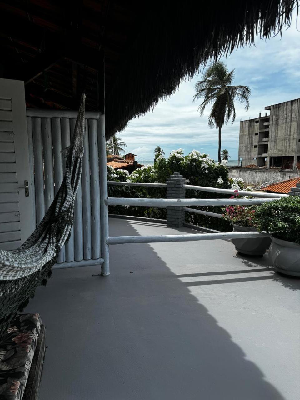 Отель Pousada Coconut Кумбуко Экстерьер фото