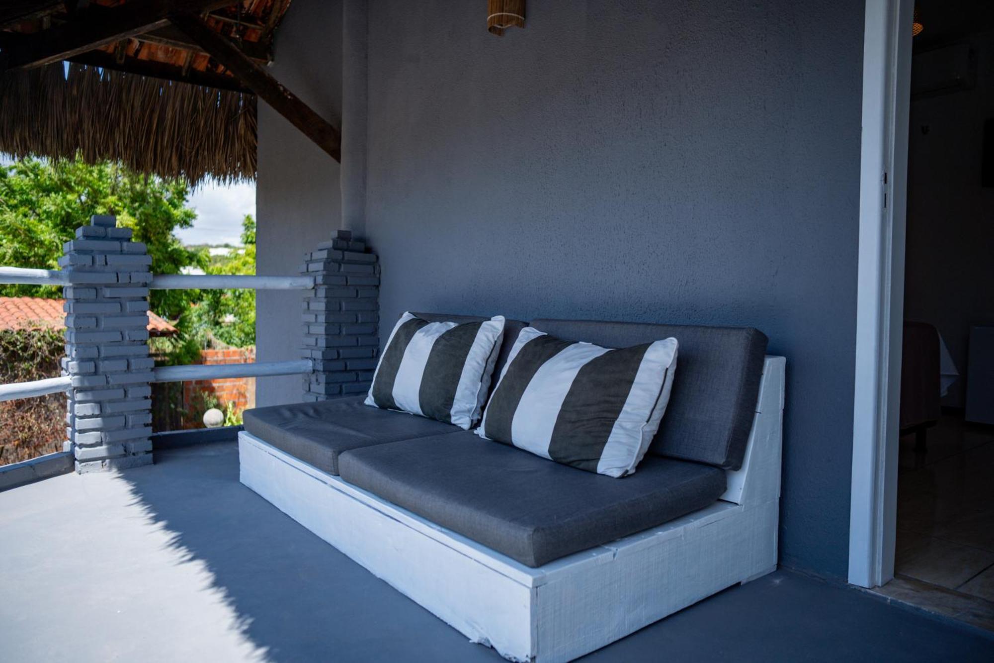 Отель Pousada Coconut Кумбуко Экстерьер фото