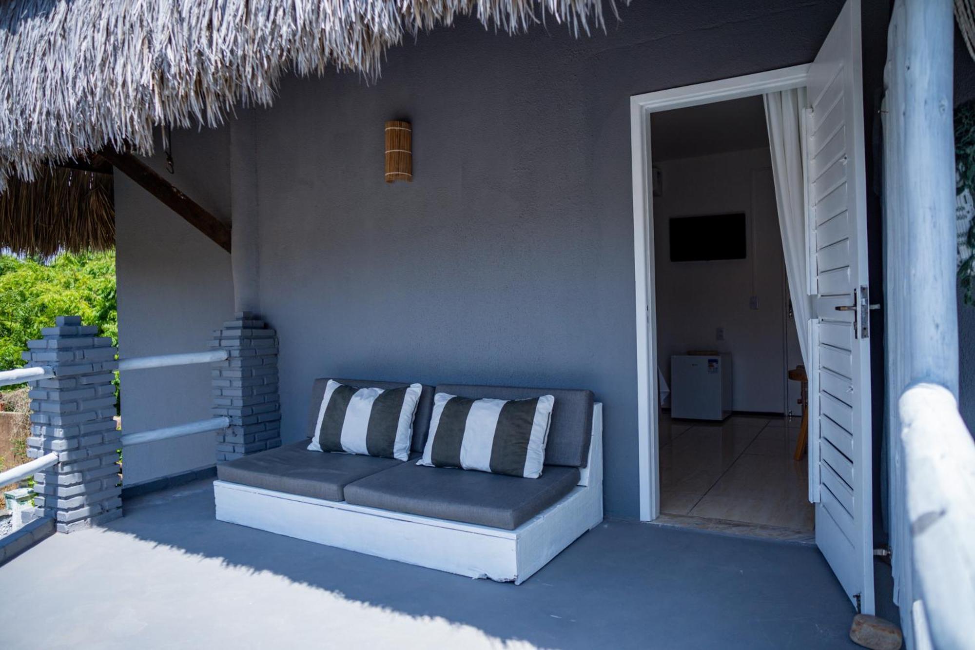 Отель Pousada Coconut Кумбуко Экстерьер фото